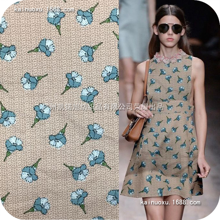 全棉平纹印花 现代女装连衣裙印花布 康乃馨 夏男女衬衫印花面料