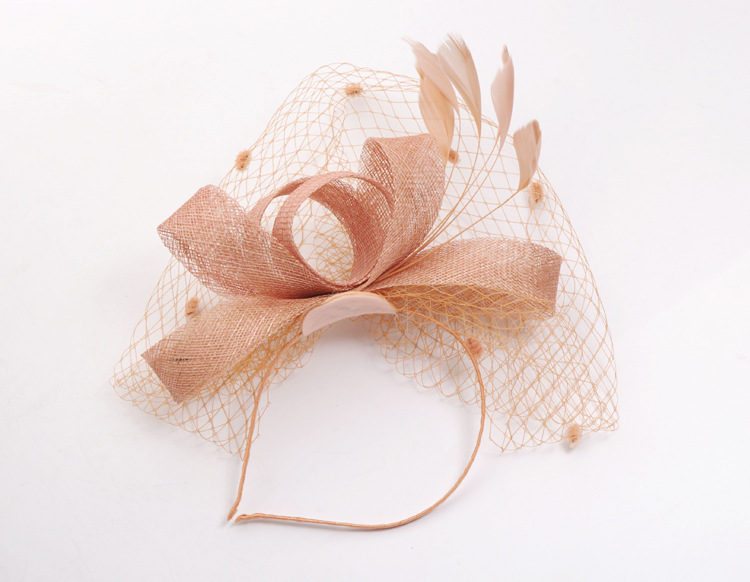 Fashion Bow Handmade Feather Headdress Retro Banquet Linen Hat display picture 3