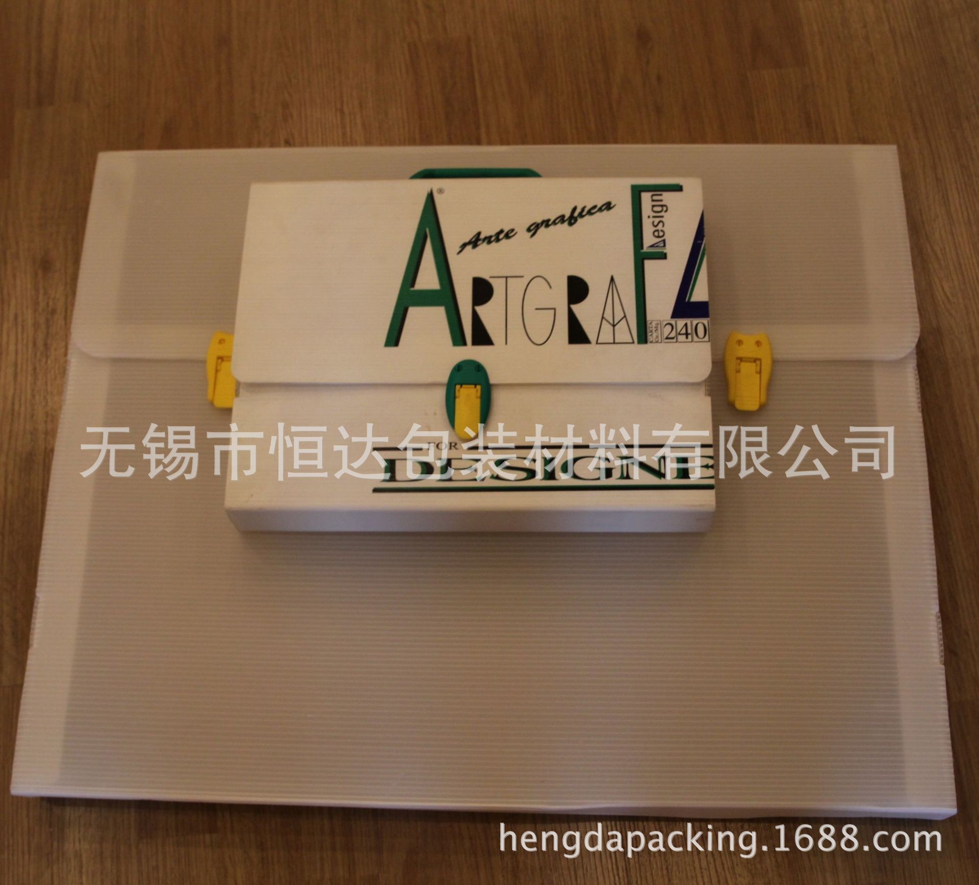 电晕处理 可印刷 PP中空板手提箱