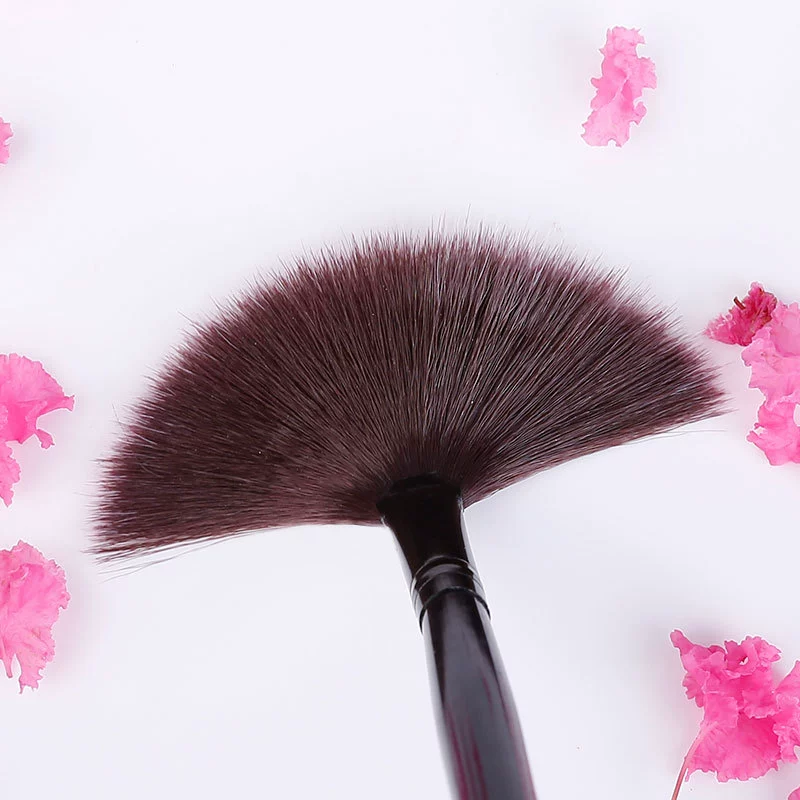 魅蔻 Fiber-bristle fan-shaped makeup brush, loose powder and remaining powder brush, beauty and makeup tools, e-commerce gifts and gifts