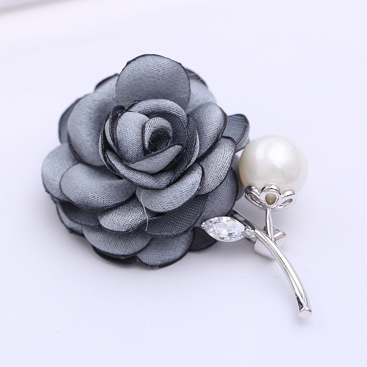 2018 Broche Pin De Tela Simple Rosa Delicada Accesorios Elegantes Accesorios Retro Accesorios De Suéter De Abrigo display picture 10