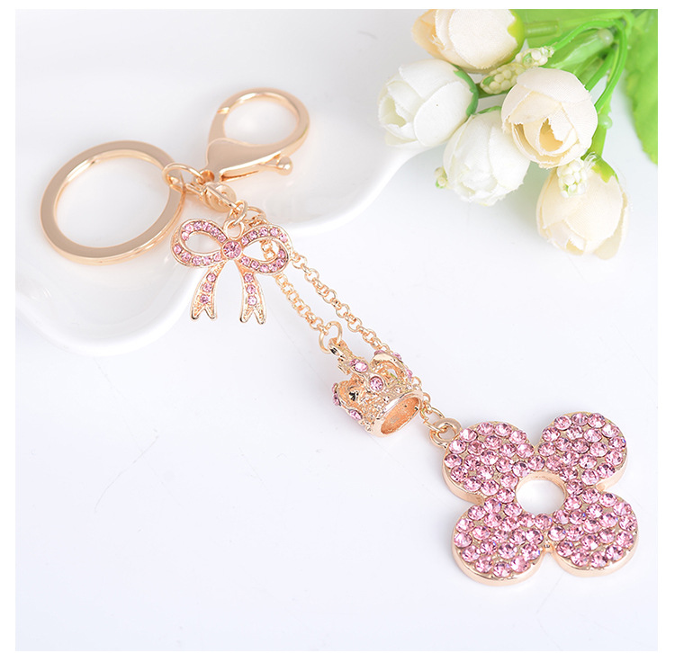 New Style Alloy Four Leaf Clover Women's Bag Pendant Keychain display picture 5