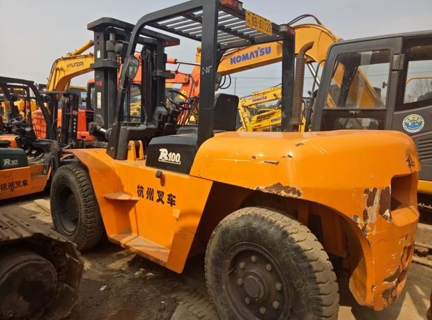 转让杭州10吨叉车，杭州叉车市场价格