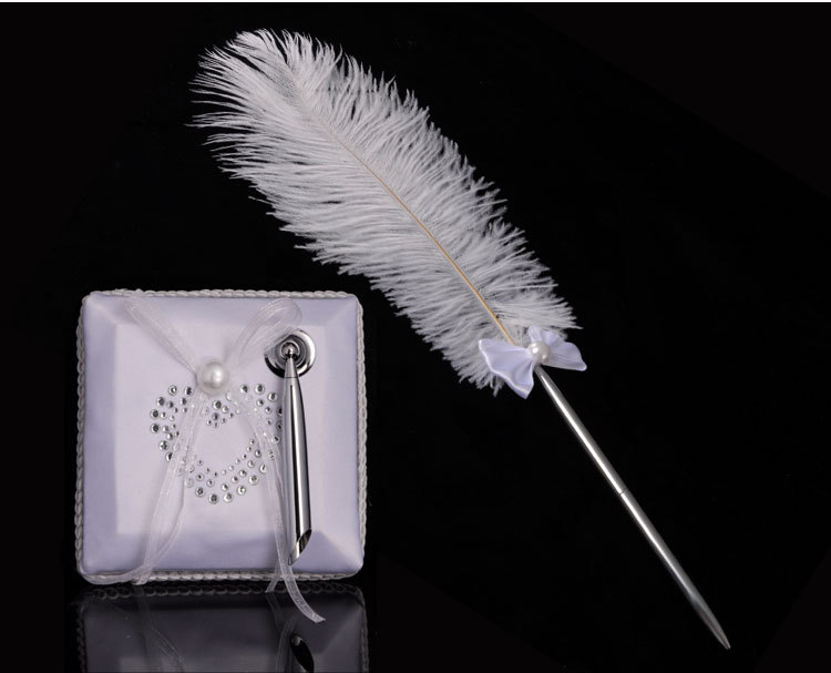 Wedding product manufacturer directly supplies Western-style wedding supplies set, wedding three-piece set, ring pillow, feather sign-in pen, sign-in book wholesale detail image 6