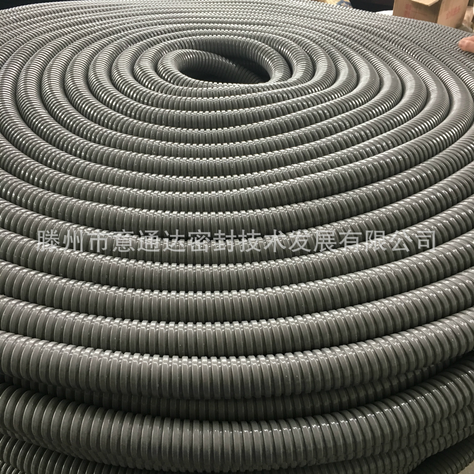 意通达电缆穿线软管电线保护套管防雨水绝缘JSH单扣包塑金属软管