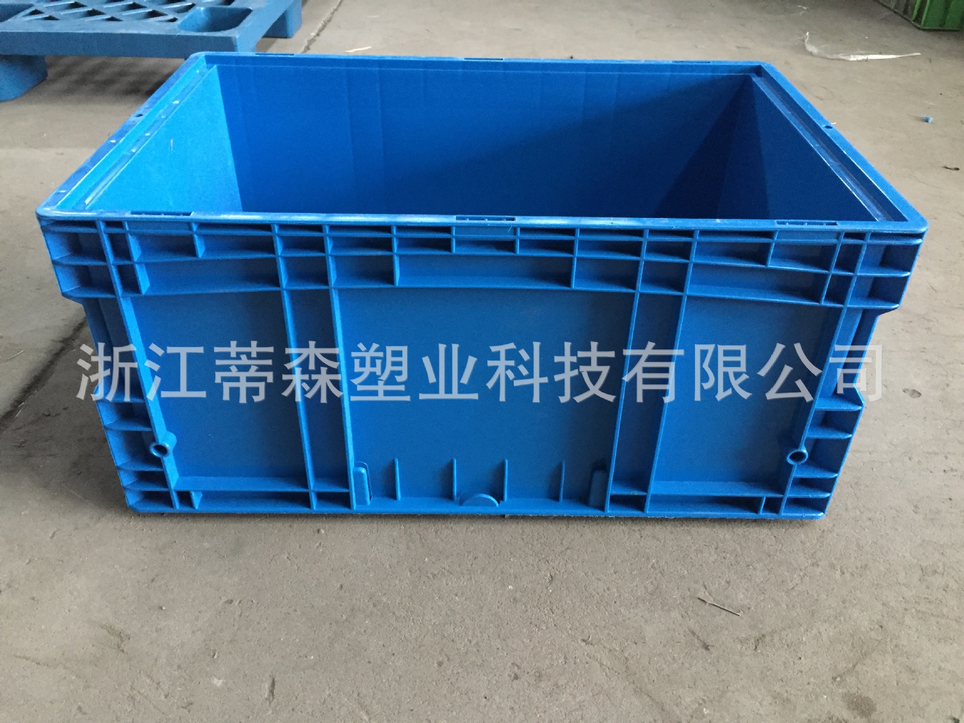 VDA-KLT物流箱600*400*280物流周转箱塑料汽车配件收纳箱