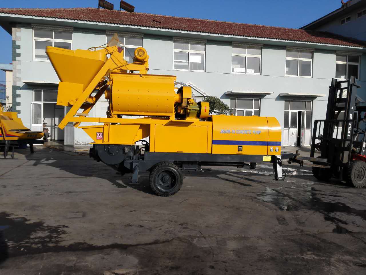 强制式搅拌机带泵送 强制式搅拌拖泵 强制式搅拌输送一体机