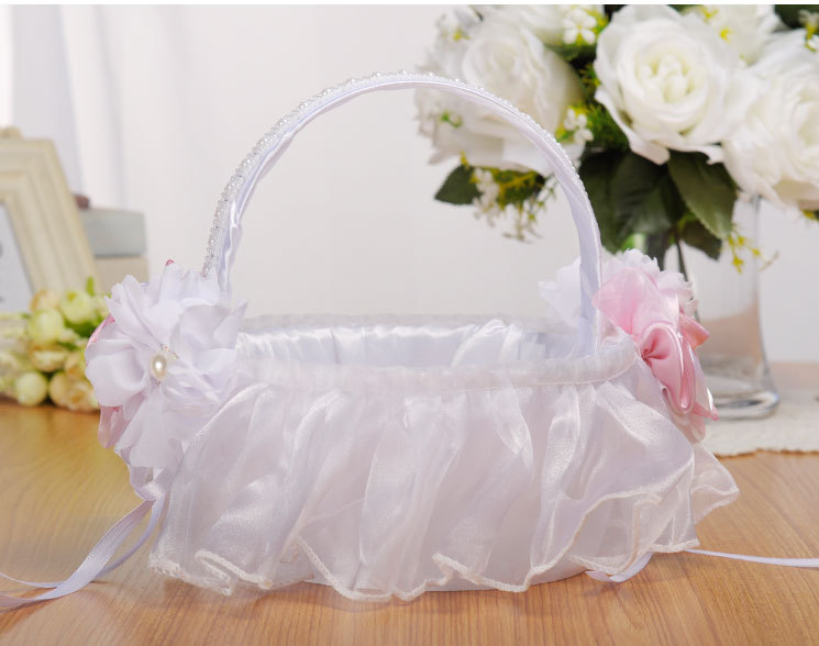 European and American creative wedding lace flower baskets, white bride flower girls scattering flowers, small flower baskets, wedding supplies wholesale detail image 8