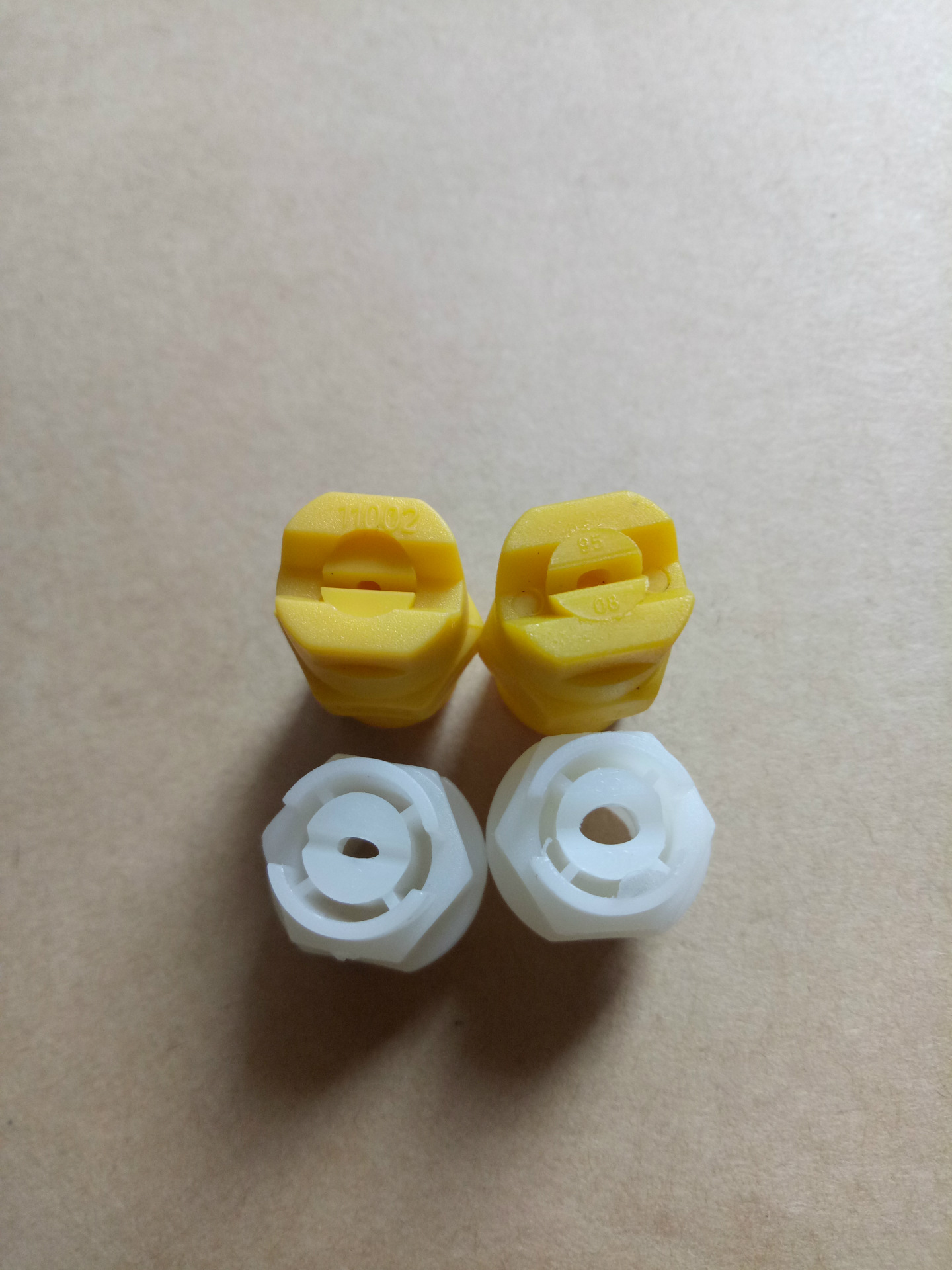 济南市塑胶1/4工业加湿喷嘴  11002大角度清洗雾化喷嘴