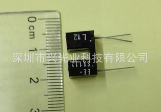 全新原装 EE-SX112 槽型光电开关 SX112 槽宽3.4MM 对射型