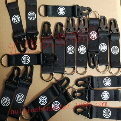 廠家定制多功能鷹嘴鑰匙扣 鷹嘴開瓶器挂鑰匙背包客挂鈎可定制LOG