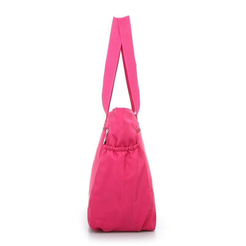 Transfronterizo 2021 primavera e invierno nuevo bolso de hombro de mujer bolso de nylon de gran capacidad bolso de momia de color sólido multifuncional