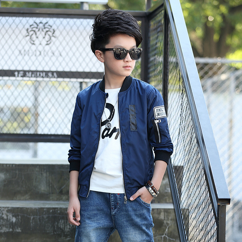 2021 children's clothing boys' coat autumn clothing Korean version middle and large children's short jacket children's foreign style coat one hair substitute