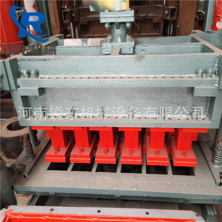 花纹型水磨石砖机 液压全自动水磨石砖机 高压制砖机