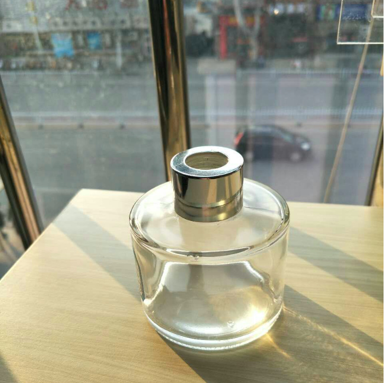 现货批发50ml 100ml 150ml 200ml香薰瓶玻璃瓶 精油瓶玻璃瓶