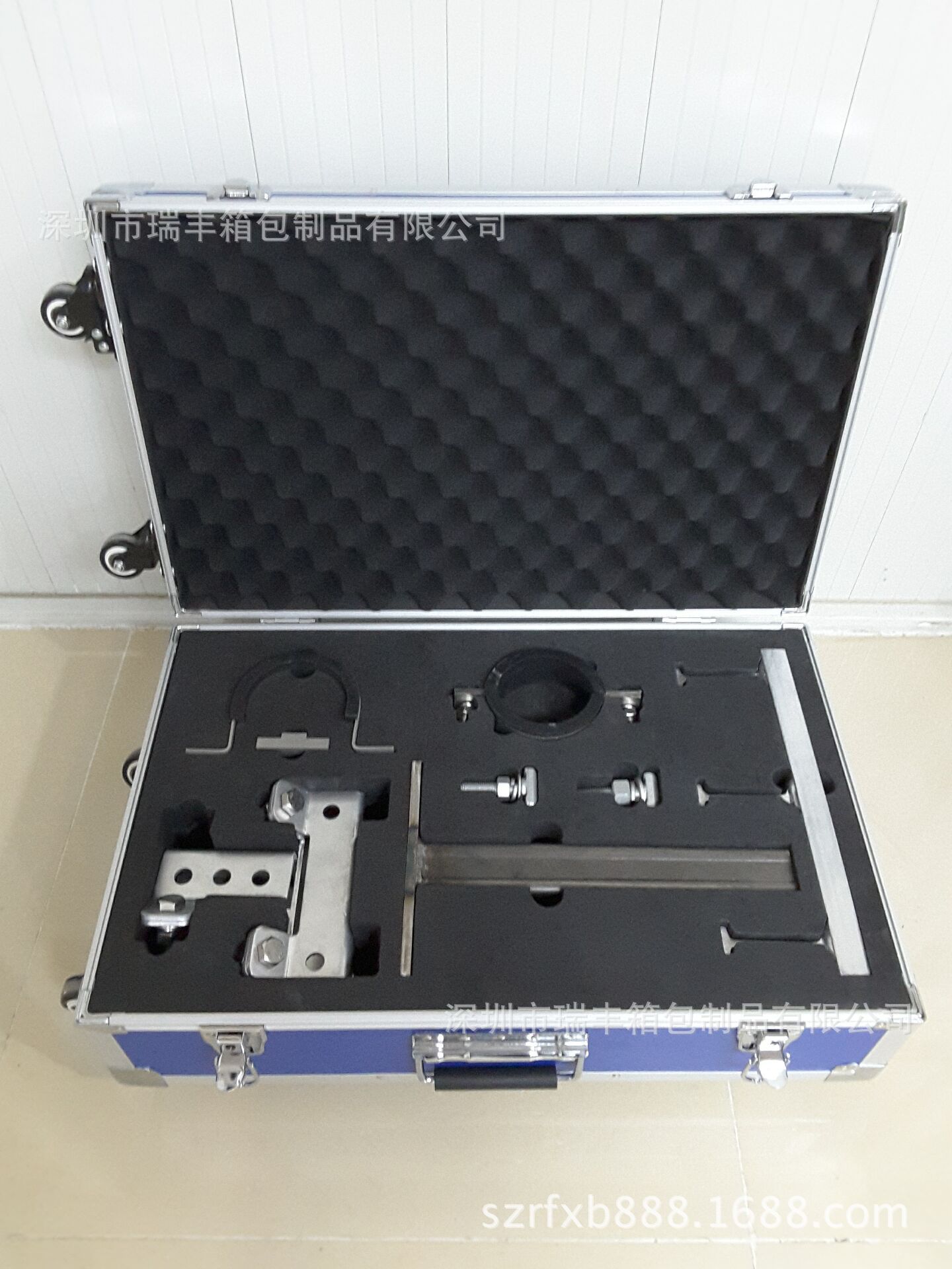 拉杆铝箱工具箱 高端大气上档次的铝箱 可定制 质量上乘、