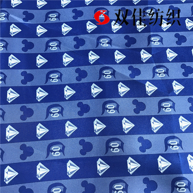 【厂家供应】印花色丁绸缎布料仿真丝面料 汉服唐装50*75礼盒里布