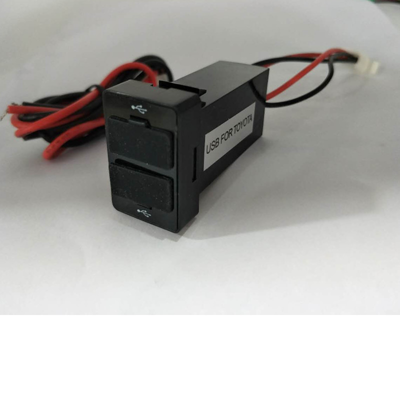 3.1A 双USB车载充电器 丰田车预留孔安装USB车充 带蓝灯指示