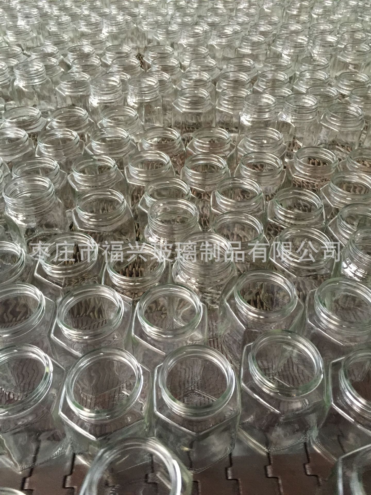 厂家生产酱菜瓶 玻璃酱菜瓶  酱菜瓶价格 山东厂家酱菜瓶生产规模