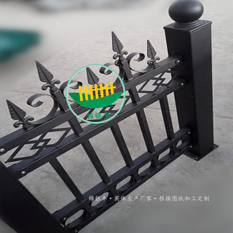 河南护栏厂家生产批发镀锌方管组装围栏 锌合金烤漆城市围栏422