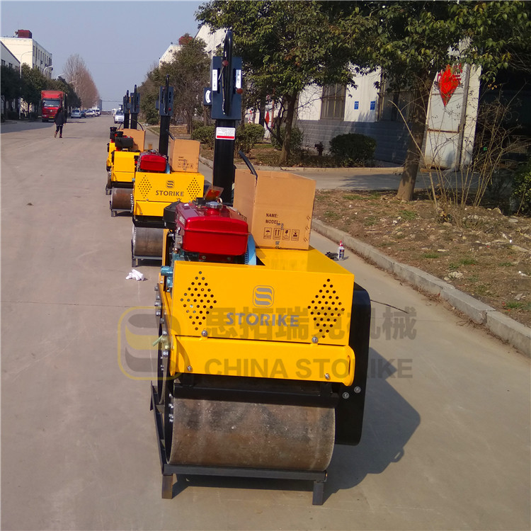 手扶雙輪壓路機02