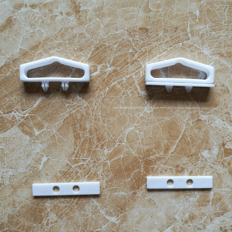 厂家供应 飞机孔塑料挂钩  飞机挂钩扣 PP PE 彩盒包装专用配件