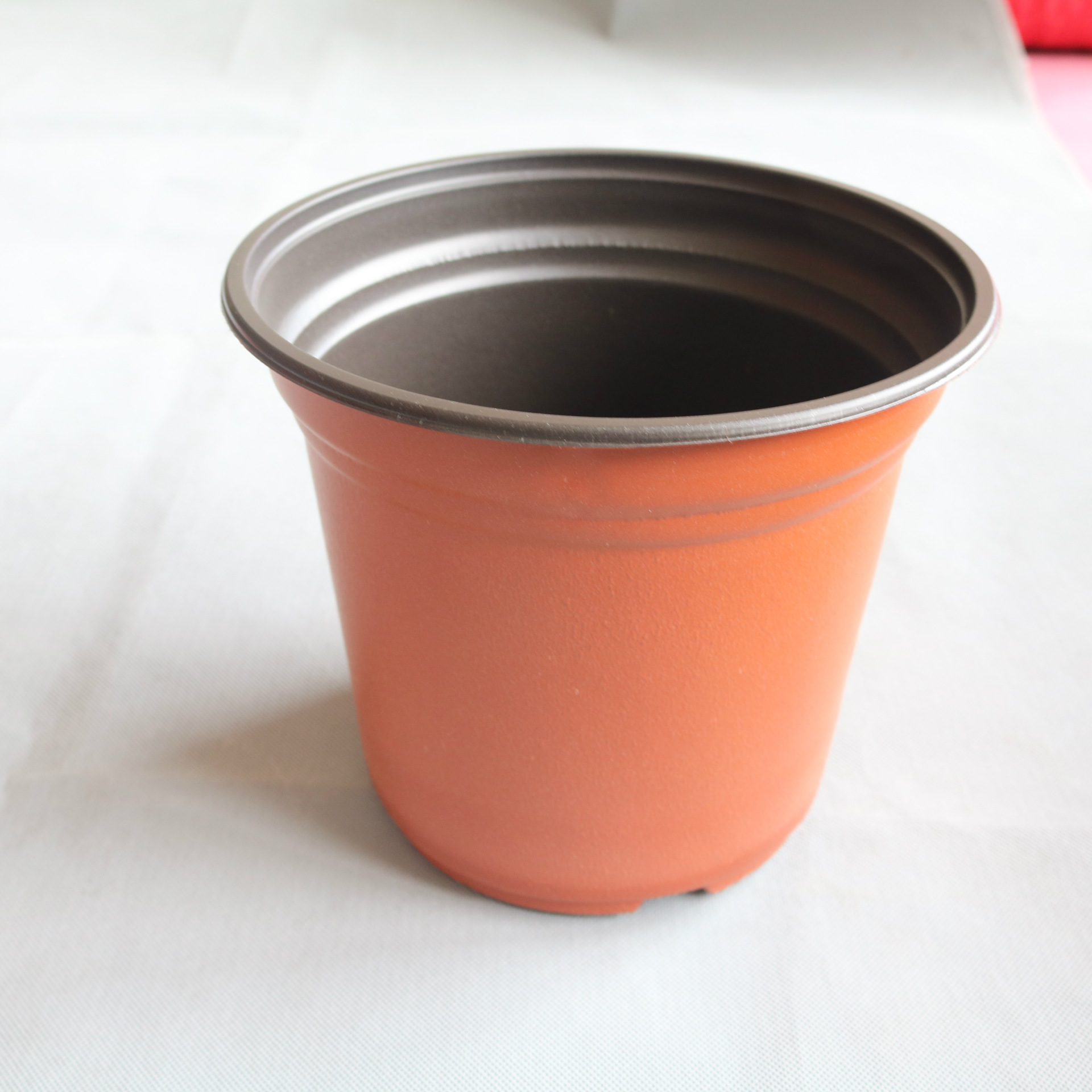 Supply Plastic Flower Pot Wholesale Pp TwoTone Pot Succulent Small