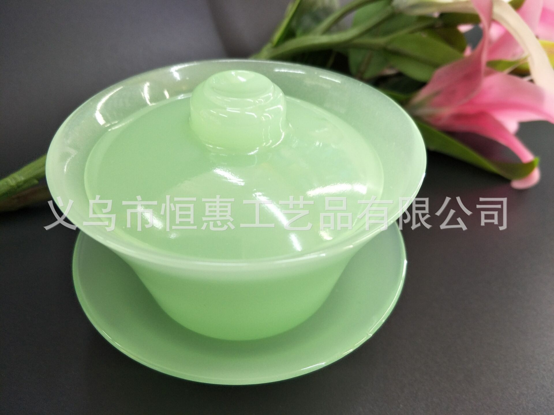 F3AD43259BD72325CA2E566A110343