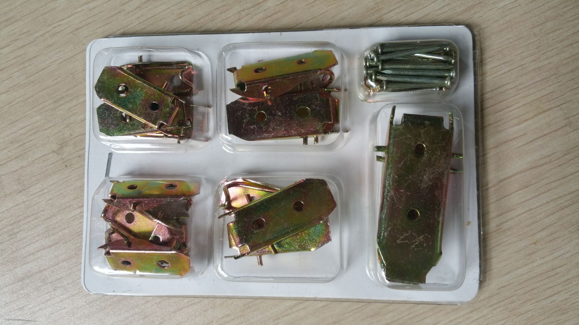 T1E0NXDHN`L_O%1GHBLS$_8