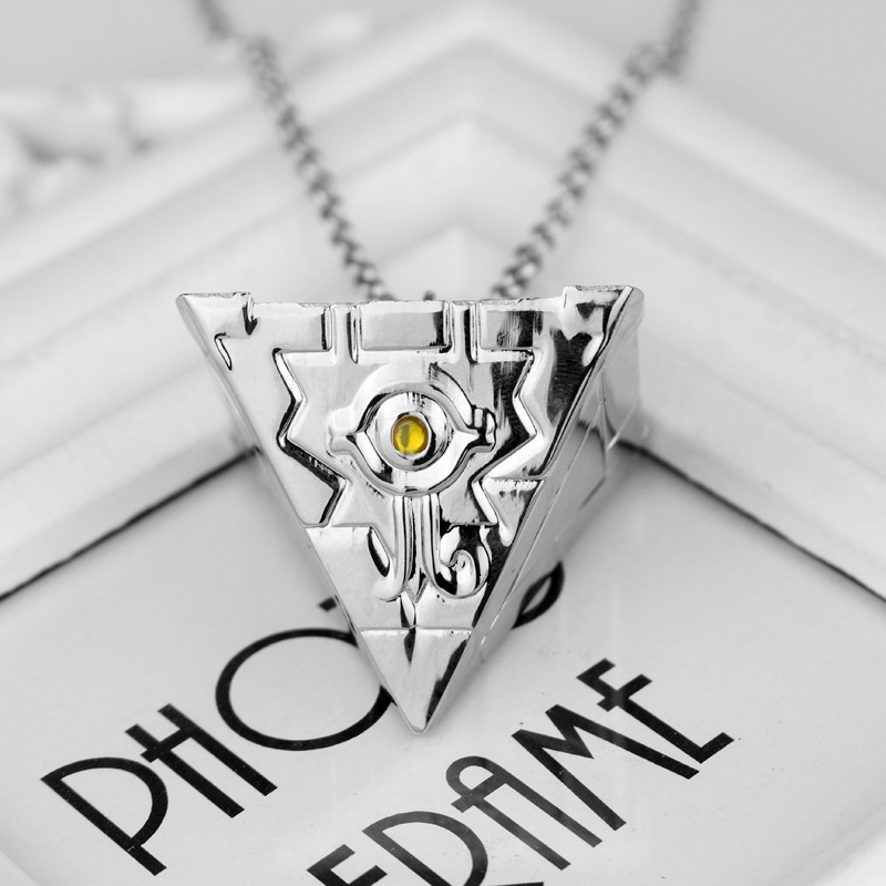 Close-up of Pendant