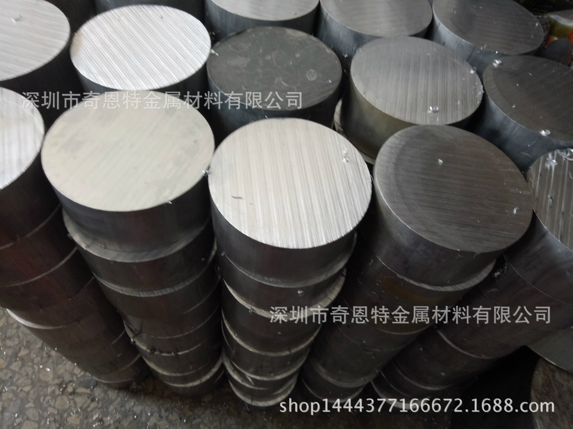 2A12-T4航空工业铝棒 高硬度高强度铝棒 定尺开料切割铝棒