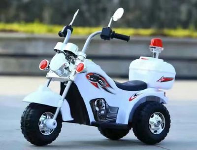 儿童电动摩托警车男孩充电三轮女孩小电动1-3岁宝宝玩具车