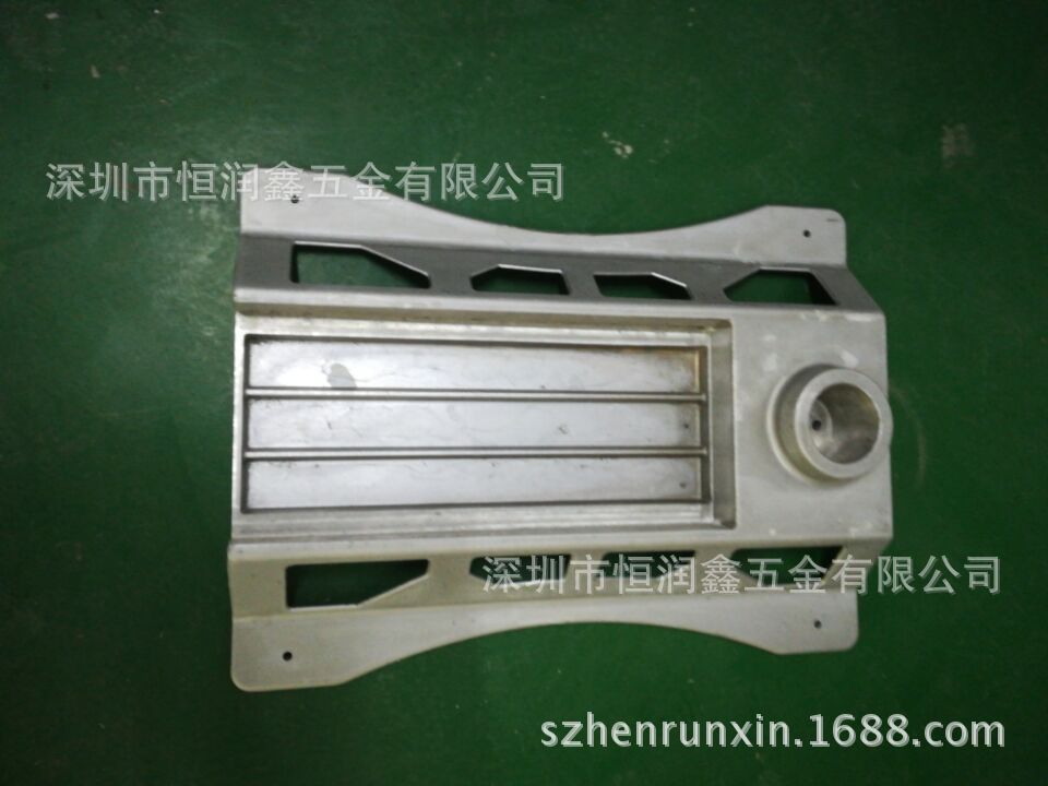 供应铝合金医疗配件各式底座砂型铸造件翻砂铸铝铝合金重力铸造