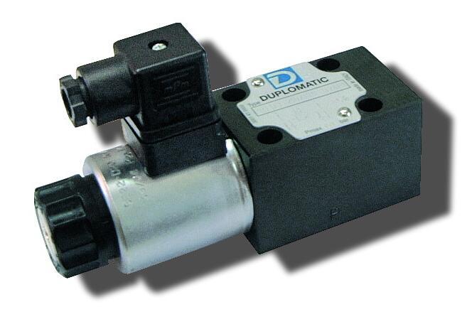 意大利DUPLOMATIC迪普马电磁方向座阀DT03-2F/D08/10/24VRAC
