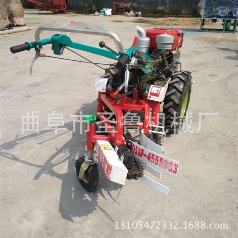 新花生收獲機(jī)