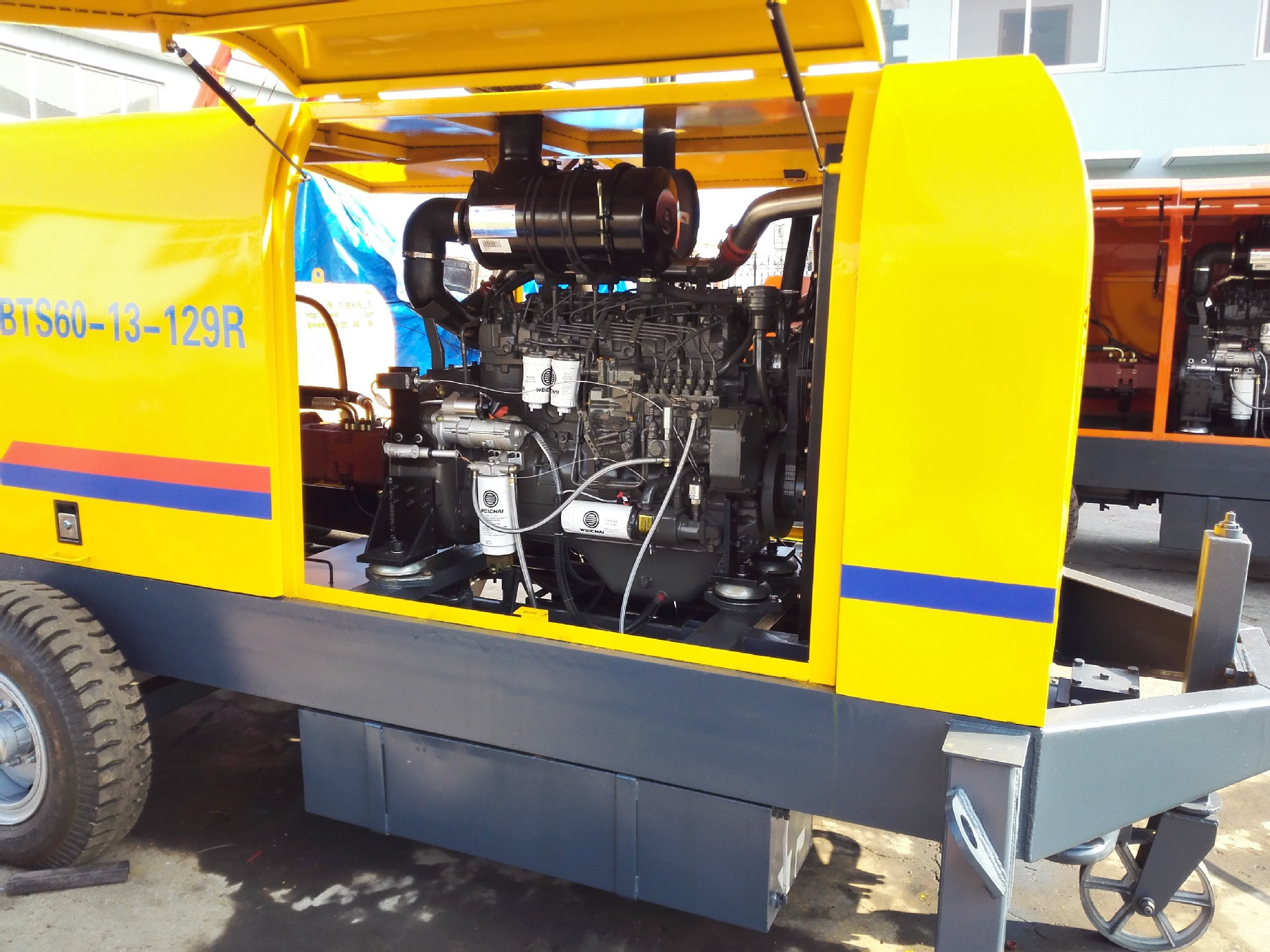 拖泵 60混凝土输送泵 60地泵 柴油机拖泵 80泵 80混凝土输送泵