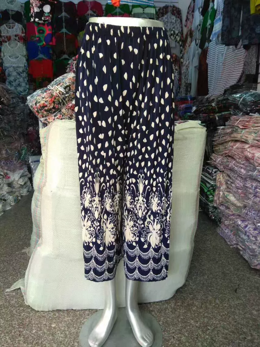 Trousers, 2017 trend, for middle age, plus size, high waist