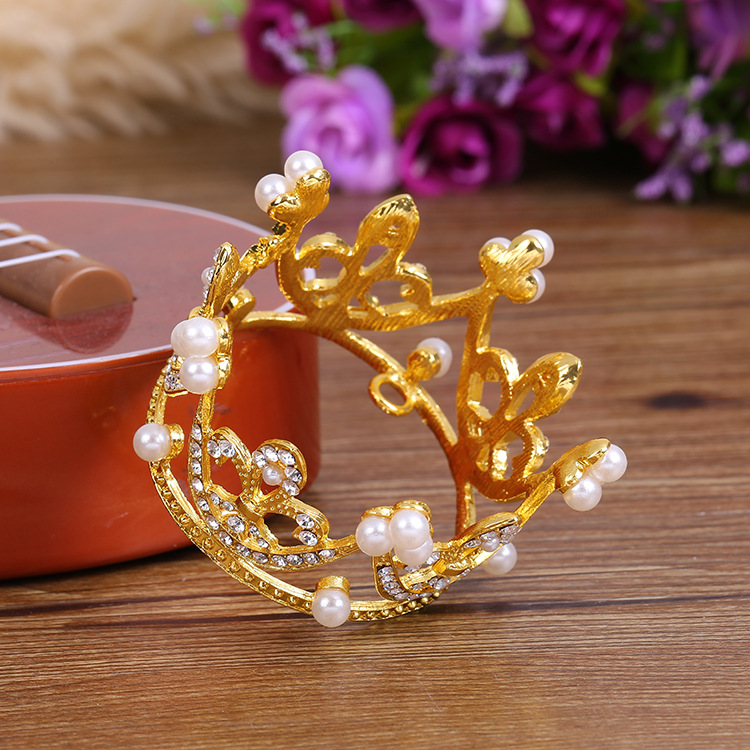 (48)