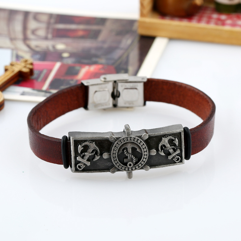 Ventes Directes D'usine Européenne Et Américaine Alliage Vintage Bovins En Cuir Bracelet Bracelet Cadeau Acier Inoxydable Boucle Véritable Bracelet En Cuir Gtw049 display picture 1