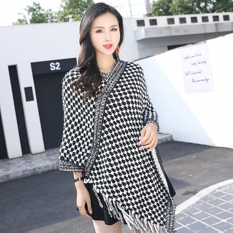 Black feather autumn and winter warm European and American pullover spot contrast color Cape shawl tassel feather yarn ladies coat wholesale