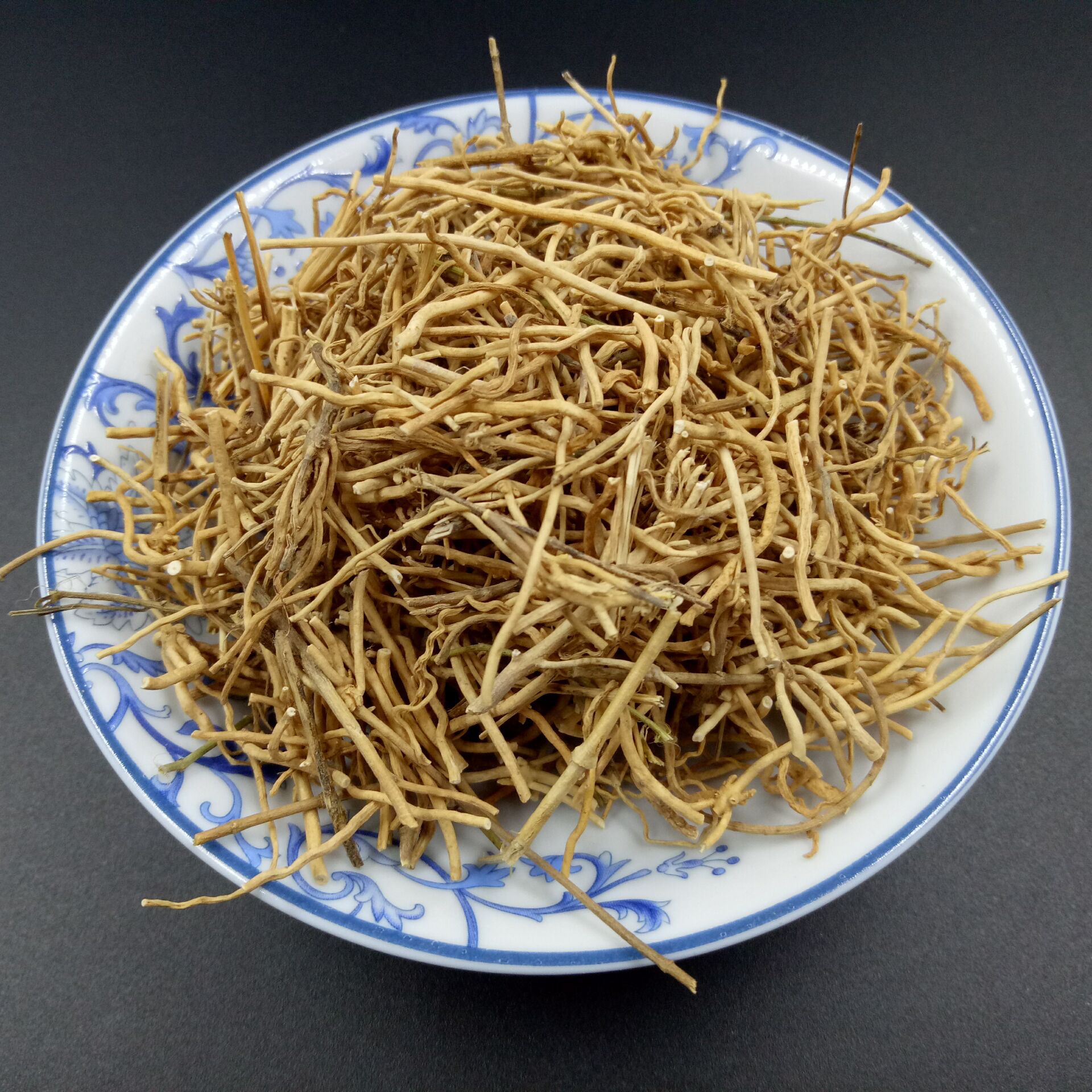 Xu Chang Qing Dried Root 500g Traditional Chinese Herb for Decoction and Culinary Use in use