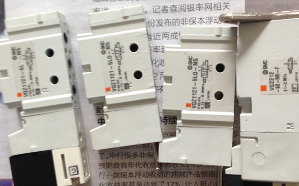 供应SMC 电磁阀VQZ1121-5L-C3 SY114-6MOZ SY114-5MOZ