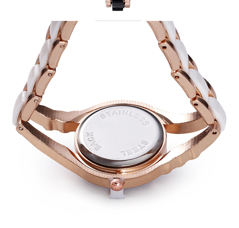 2925638090_2085916990