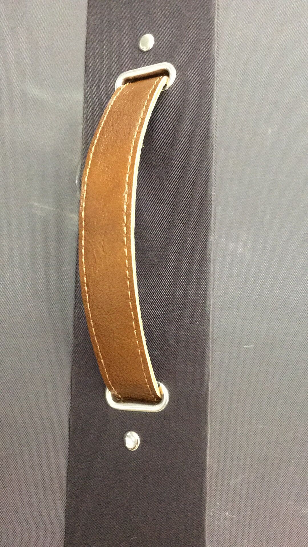 东莞手袋厂生产画册画板PU皮手手挽带真皮超纤皮手提带纸盒皮手挽