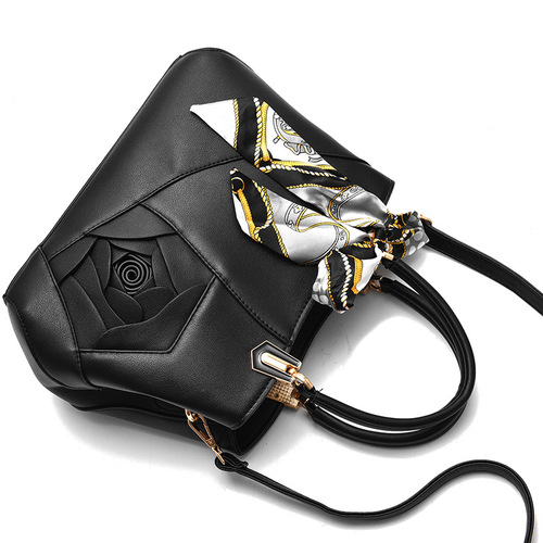 Bags for women  new style trendy middle-aged mother stylish simple and fashionable one-shoulder cross-body handbag square bag delivery