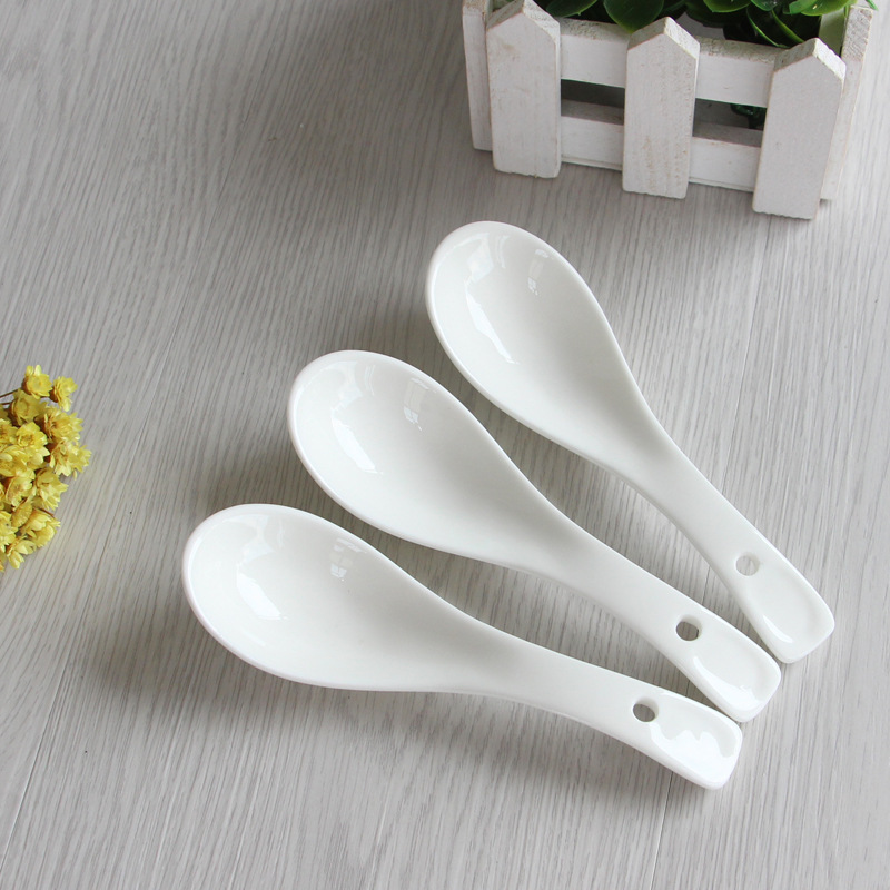 【廠家直銷】 純白陶瓷小勺子 鎂質瓷大拇指調羹 骨瓷大指印湯勺