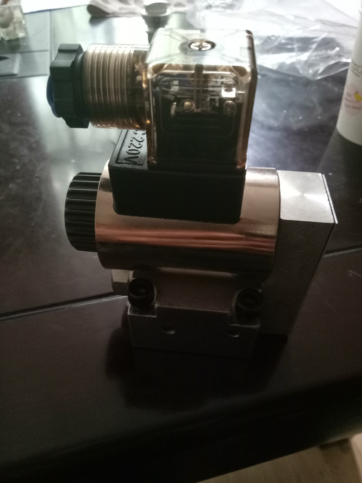 高精密高压电磁阀23QD压力31.5MPa