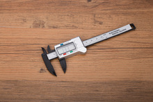 syntek电子数显游标卡尺0-150-100mm全塑料数字卡尺游标量具卡尺