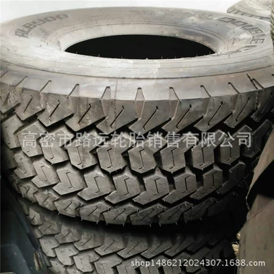 Tanker steel wire tire 425/65r22.5 truck vacuum tire (Off-road şinlər)