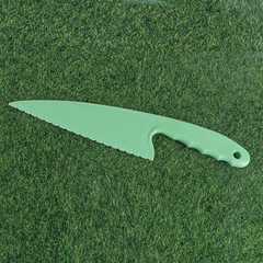 Factory Direct Supply PP Plastic Cake Knife 29CM Bread Knife High-Quality Cake Cutter